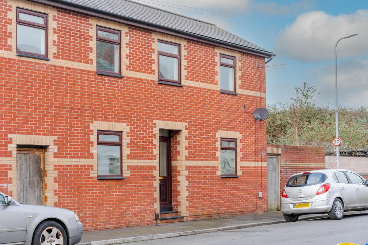 2A Wedmore Road Cardiff