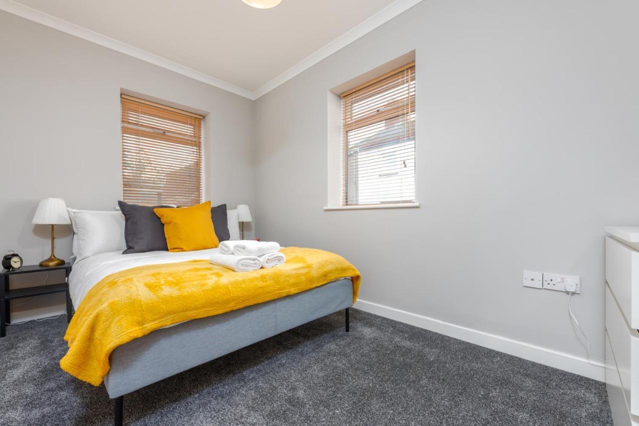 Apartment Stayright- 2 Bedroom House, Centrally Located & Close Walk To Centre Cardiff